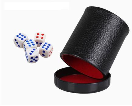 뚜껑이 달린 가죽 주사위 컵 녹색 빨간색 라이닝 내부  - Board Game Yahtzee 리뷰 및 가격